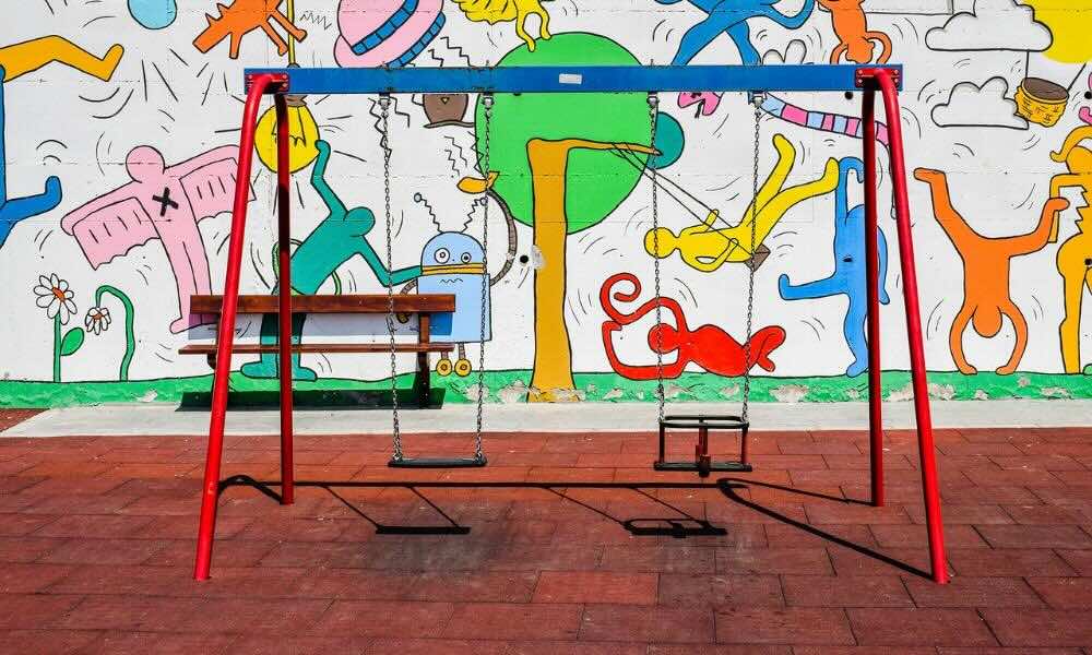 Jak rozpoznać, że dziecko doświadcza presji rówieśniczej?