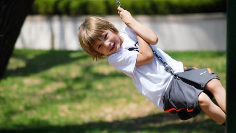 Jak nauczyć dziecko mówienia „nie” pod wpływem presji?