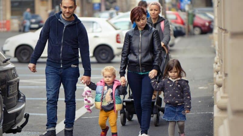 Jakie korzyści dla dzieci płyną ze wspólnych posiłków rodzinnych?